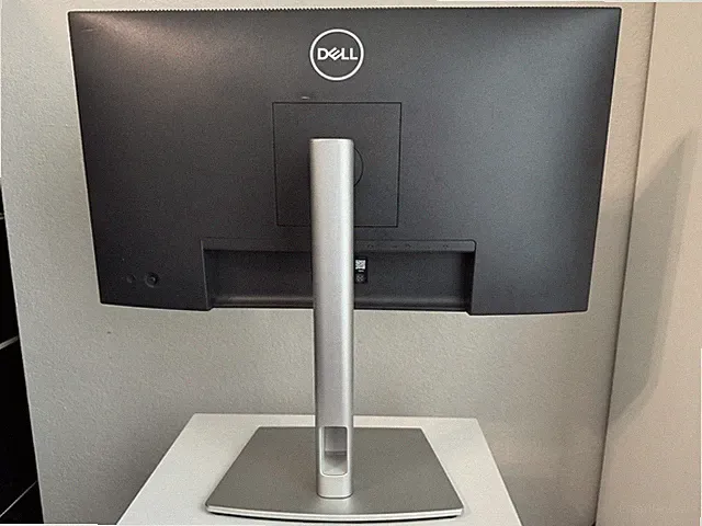 Dell Pro 24 Plus P2425H 23.8" FHD IPS 100Hz Monitor USB Hub Height Adjust