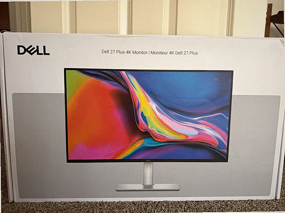 Built-In Speakers 4K UHD
