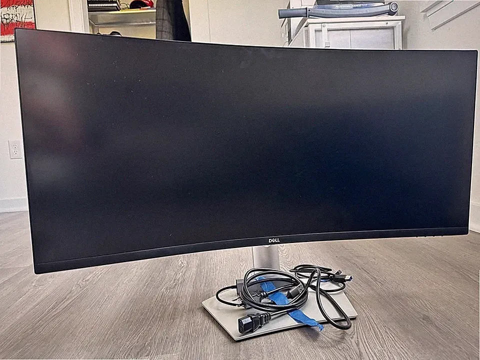 Dell S3422DWG 34'' Curved WQHD Monitor - Used - (USB-C) - Pickup Only