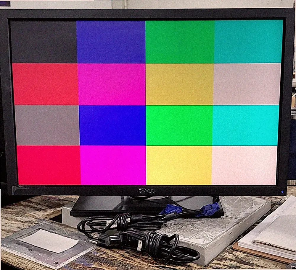 DELL U2410f Monitor 24" LCD DisplayPort HDMI DVI VGA GRADE B