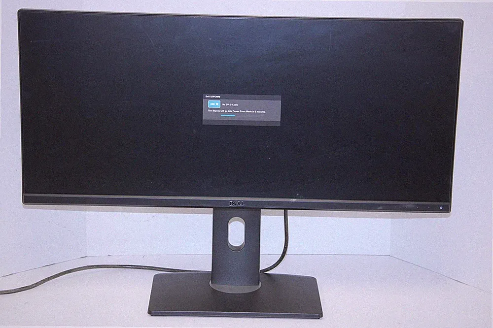 DELL U2913WMT 29-Inch Ultrawide LCD Monitor 2560X1080 with Stand