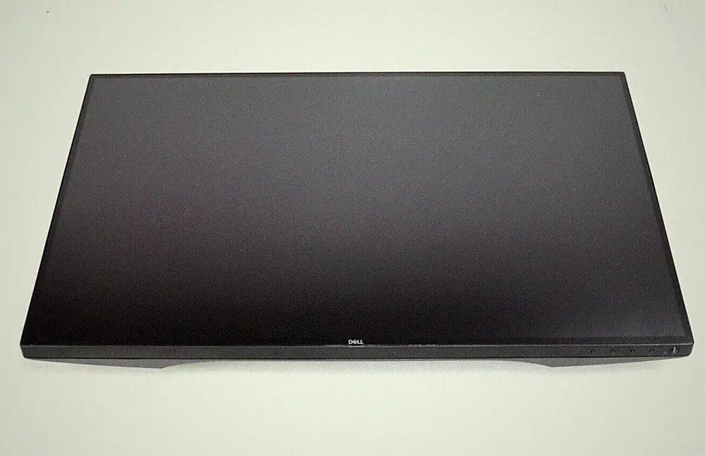 Dell UltraSharp U2718Q 27" 3840 x 2160 4K HDMI DP IPS LED Monitor No Stand