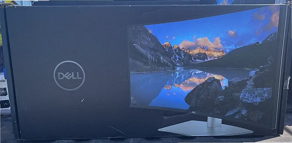 Dell UltraSharp U3425WE 34" Curved Thunderbolt Hub Monitor