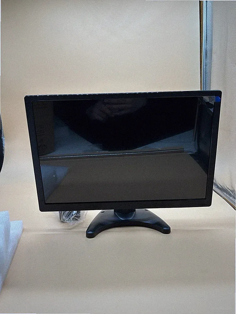 15.6 in 25 Inch