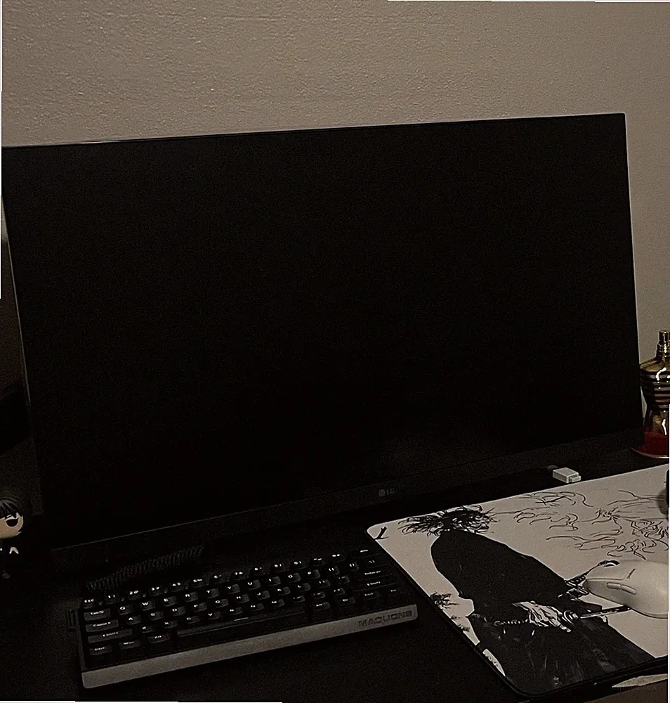 .Full HD 32-Inch Curved Monitor with FreeSync, 165Hz Refresh Rate & Eye Care