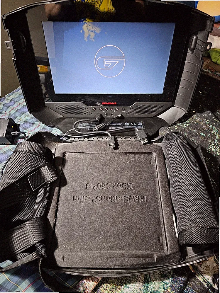 Gaems G155 15.5'' Portable Gaming Environment Monitor w/ HDMI & Power Works!