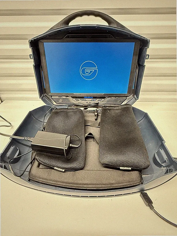 Gaems G190 Vanguard Portable Gaming Environment Monitor PS5 Xbox Switch