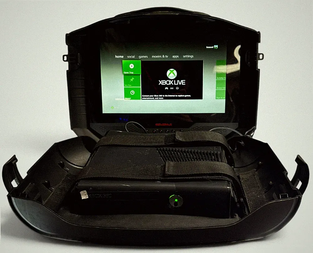 ​GAEMS Portable Gaming Monitor Xbox 360 Case (XBOX NOT INCLUDED) MN: G155