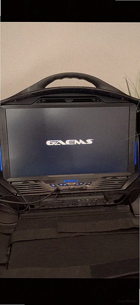 gaems vanguard g190 portable gaming monitor