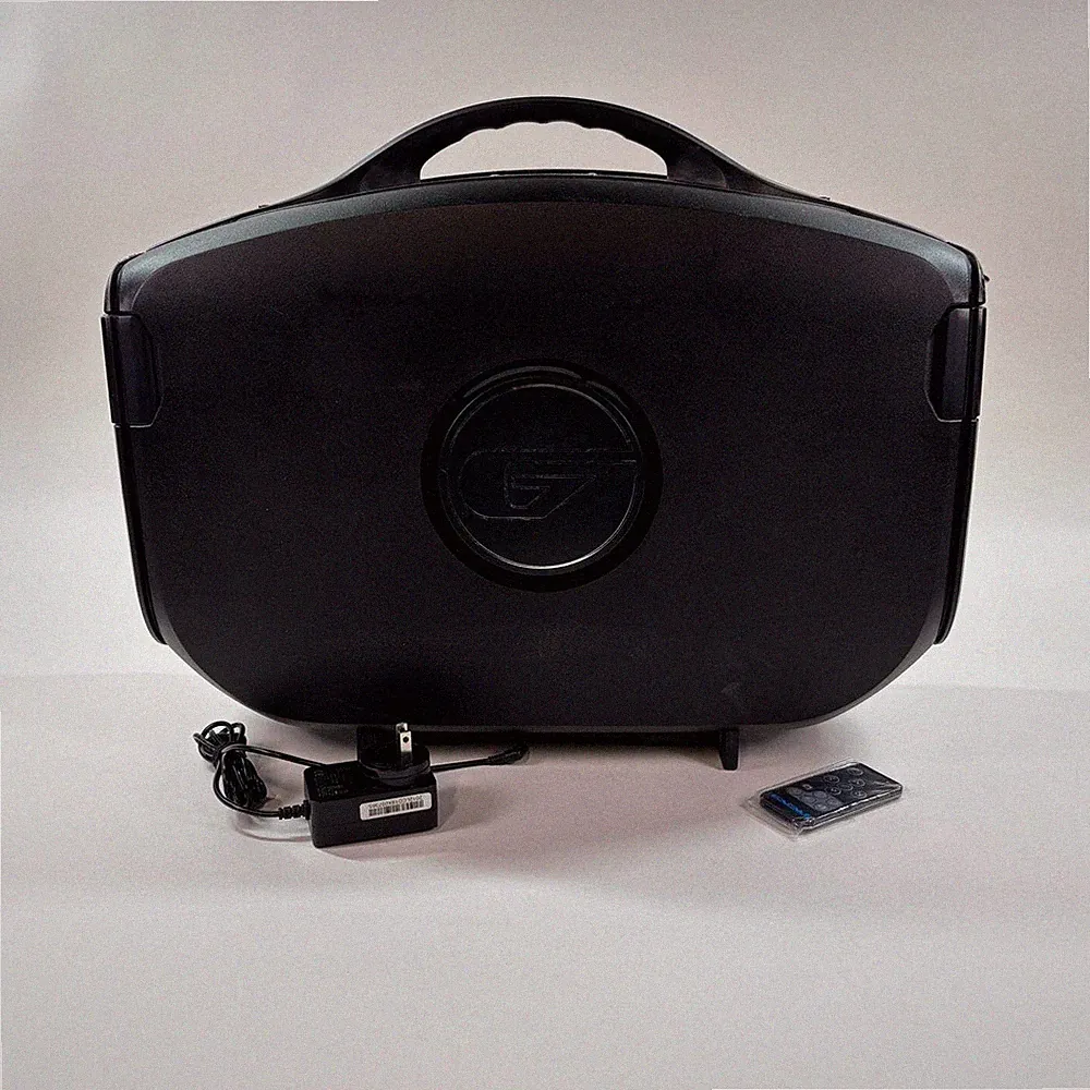 Gaems Vanguard Portable Gaming Monitor/Case G190