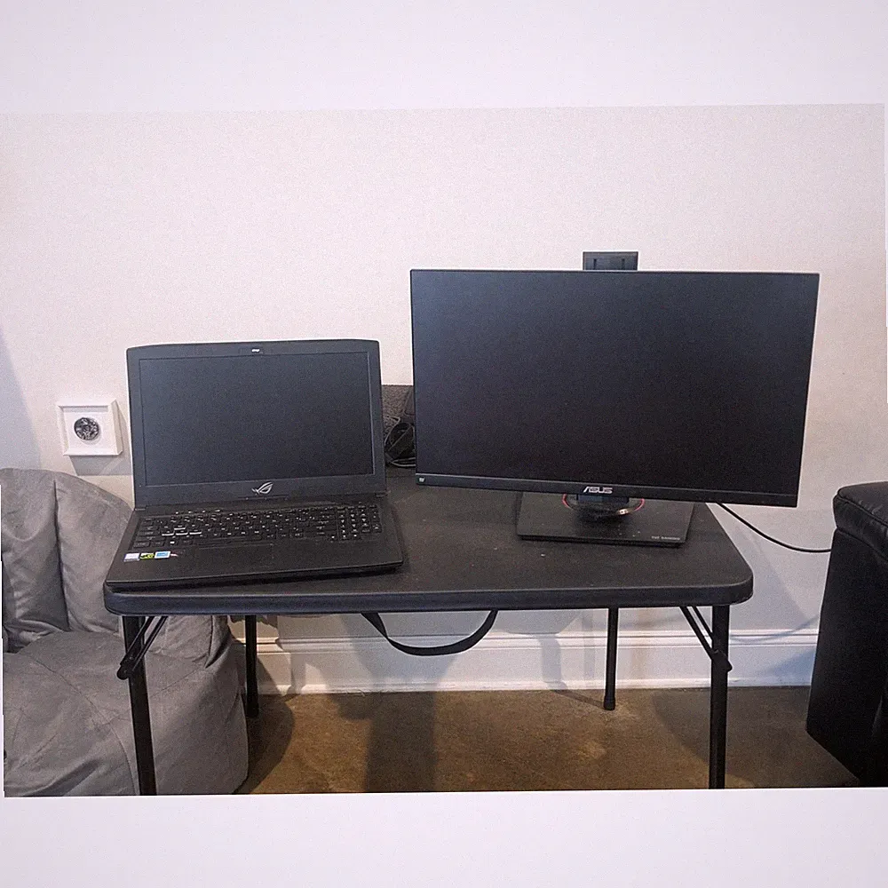Gaming Laptop and Monitor Bundle for Dual Screen Setup