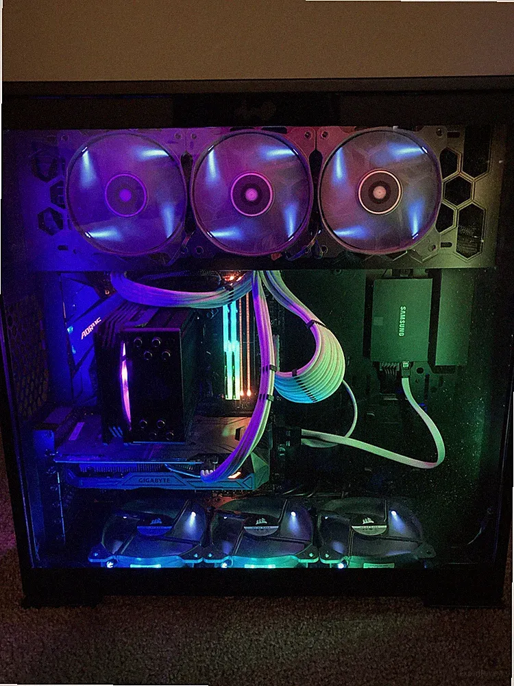 Gaming PC BUNDLE! Mid Tower PC; Acer Predator 34x; Oculus Rift; and more!