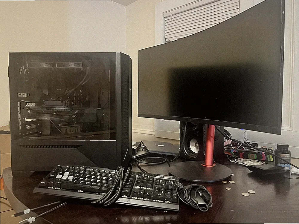 gaming monitor wide