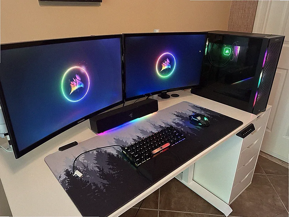 Gaming PC RTX 3070 Intel I7 | 32GB Ram Gaming Desktop + 2 Curved 1080p monitors