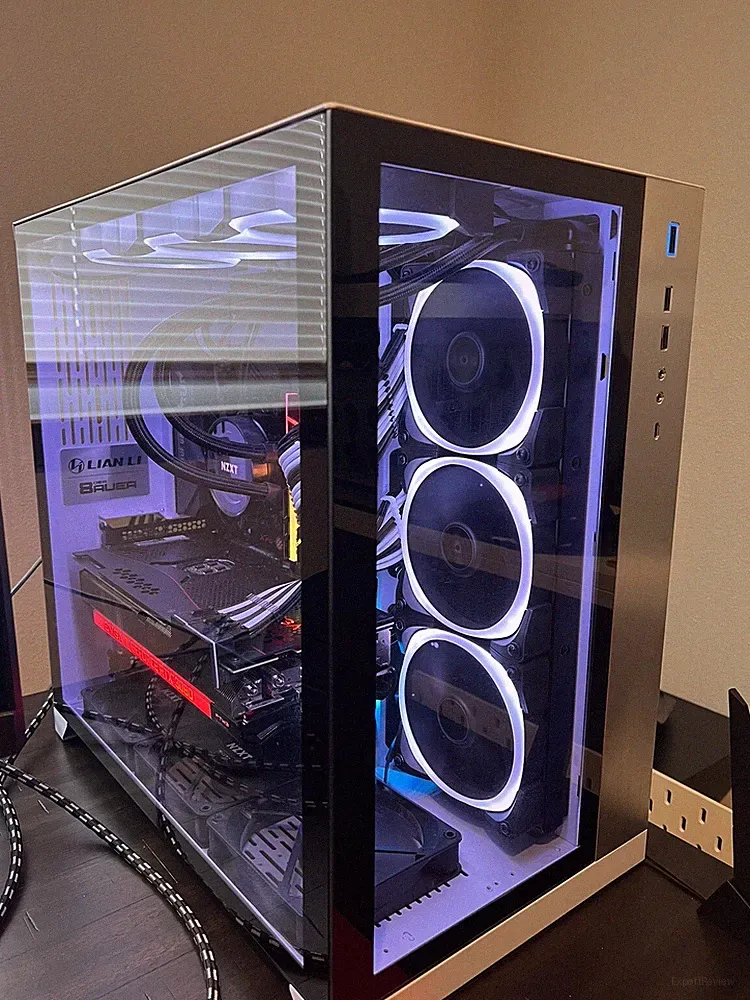 Gaming PC RTX 3080 With Samsung Odyssey G7 240Hz 1440p Monitor & Accessories