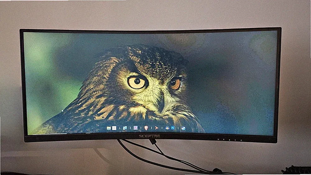 GAMING PC WITH ULTRAWIDE MONITOR. 2 ADDITIONAL [CHECK DESCRIPTION]