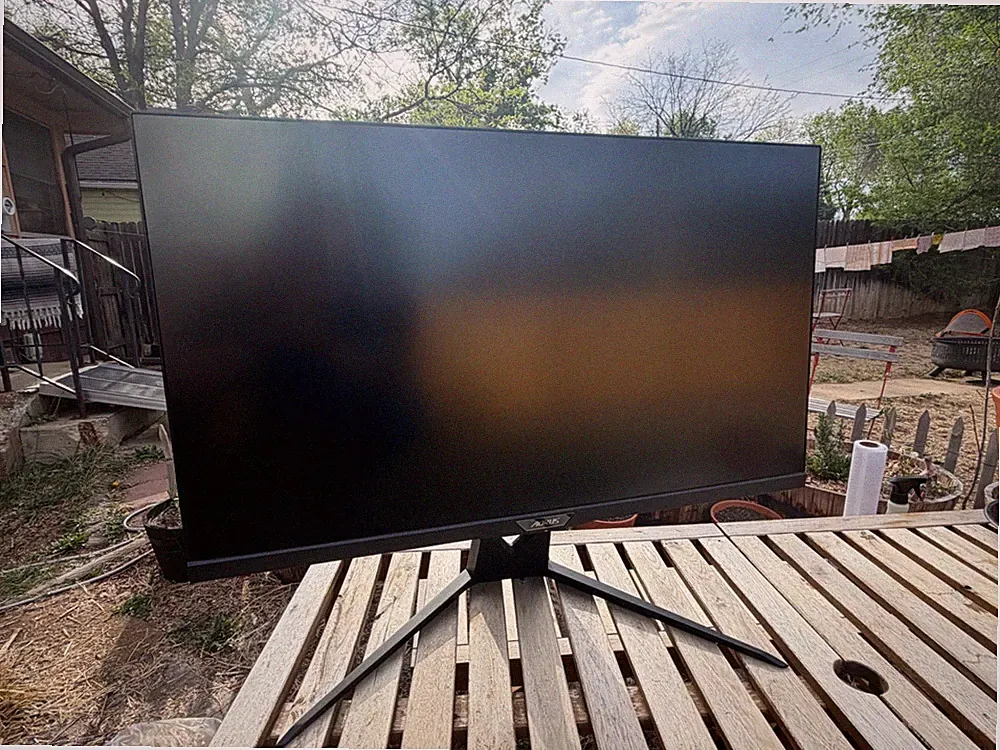 GIGABYTE AORUS FI32U 32" 4K UHD IPS LED Gaming Monitor - Excellent Condition