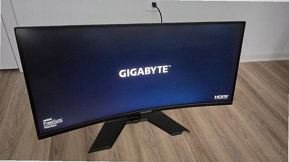 GIGABYTE G34WQC 34" 144Hz WQHD LCD Curved Gaming Monitor