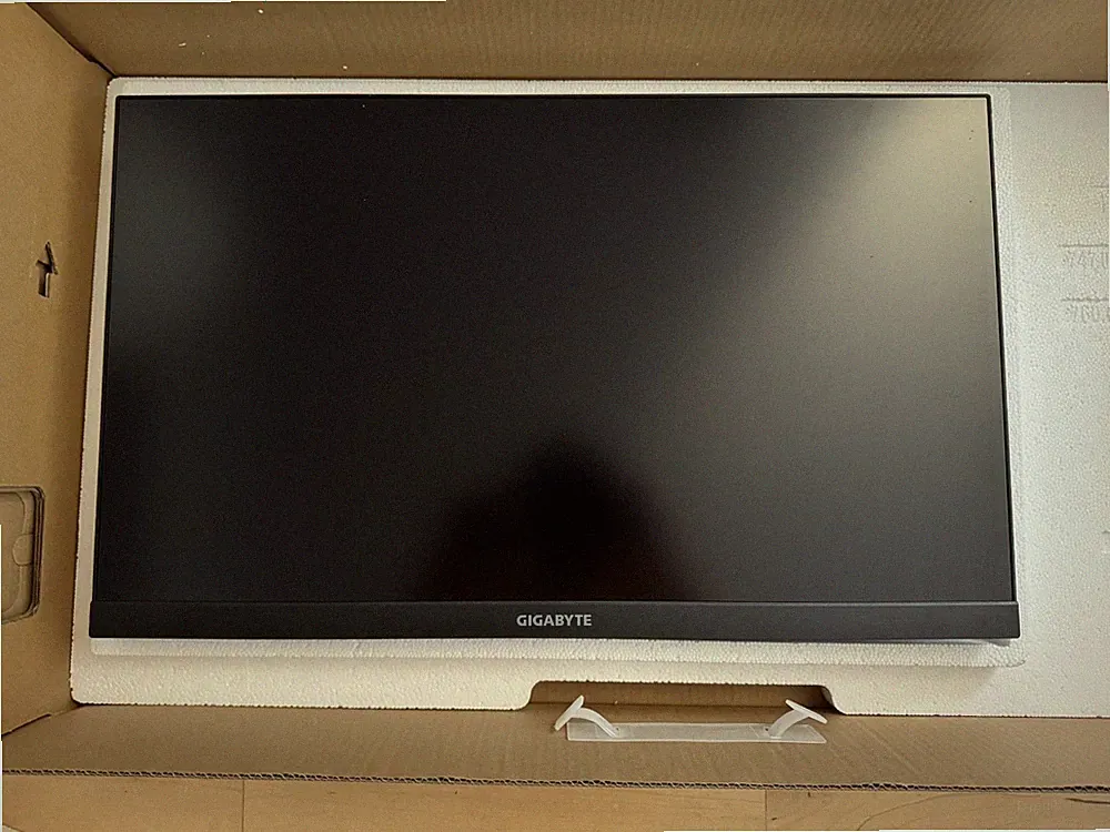 GIGABYTE ‎M27U 27'' 4K UHD 160Hz HDR IPS LCD Gaming Monitor