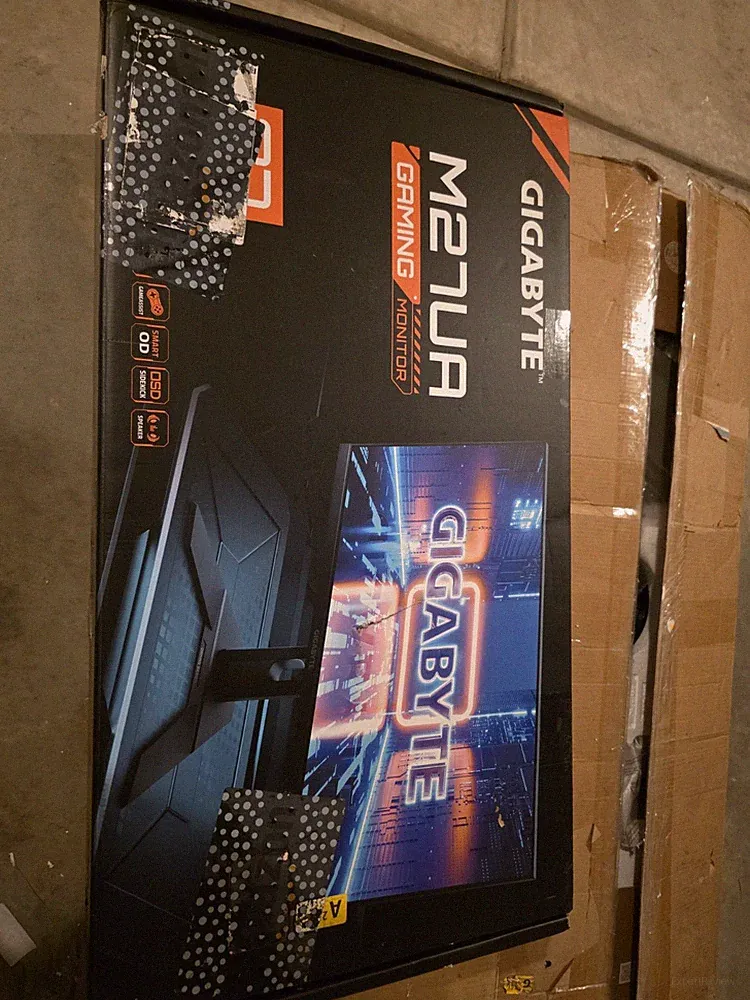 GIGABYTE M27UA-SA 27" SS IPS Gaming Monitor UHD 3840x2160 160Hz