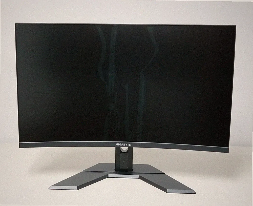 GIGABYTE M32UC 31.5" 4K UHD VA LED Gaming Monitor BROKEN