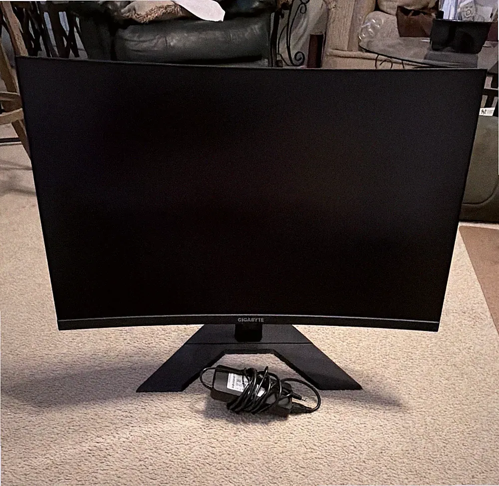 GIGABYTE M32UC 32in Curved 4K LCD Gaming Monitor 144Hz 1ms HDMI DP