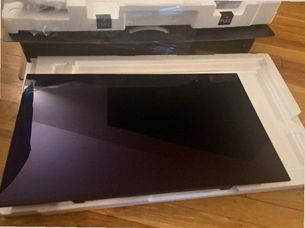 Gigabyte MO27Q28GR 27” WOLED Monitor (Glossy Screen)