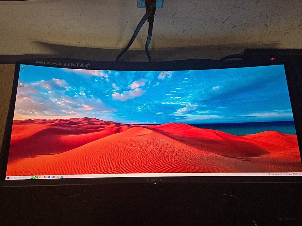 Gigabyte MO34WQC SA 34" 2K WQHD 3440 x 1440 175Hz Curved QD-OLED Gaming Monitor