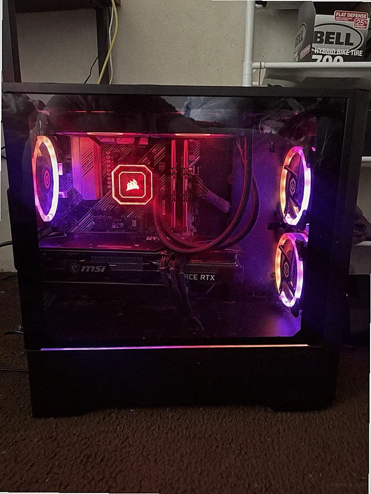 Good Gaming PC bundled with Monitor and Webcam!!