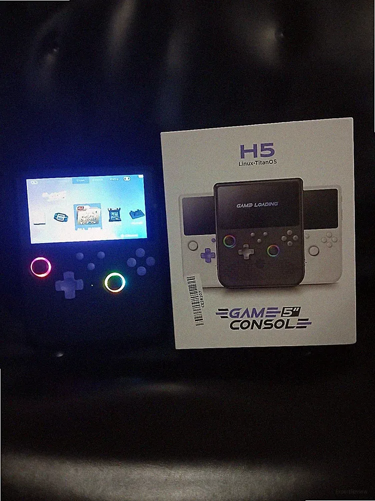 H5 Handheld Retro Game Console 64gb 5inch Screen RGB Dual Joystick Portable