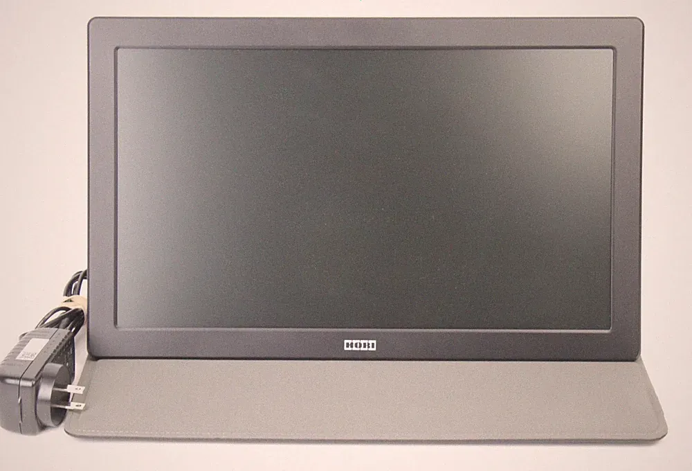 Hori PS4-087 Portable Gaming Monitor 15.6 Inch HDMI Dual Speakers Tested PS4/PS5