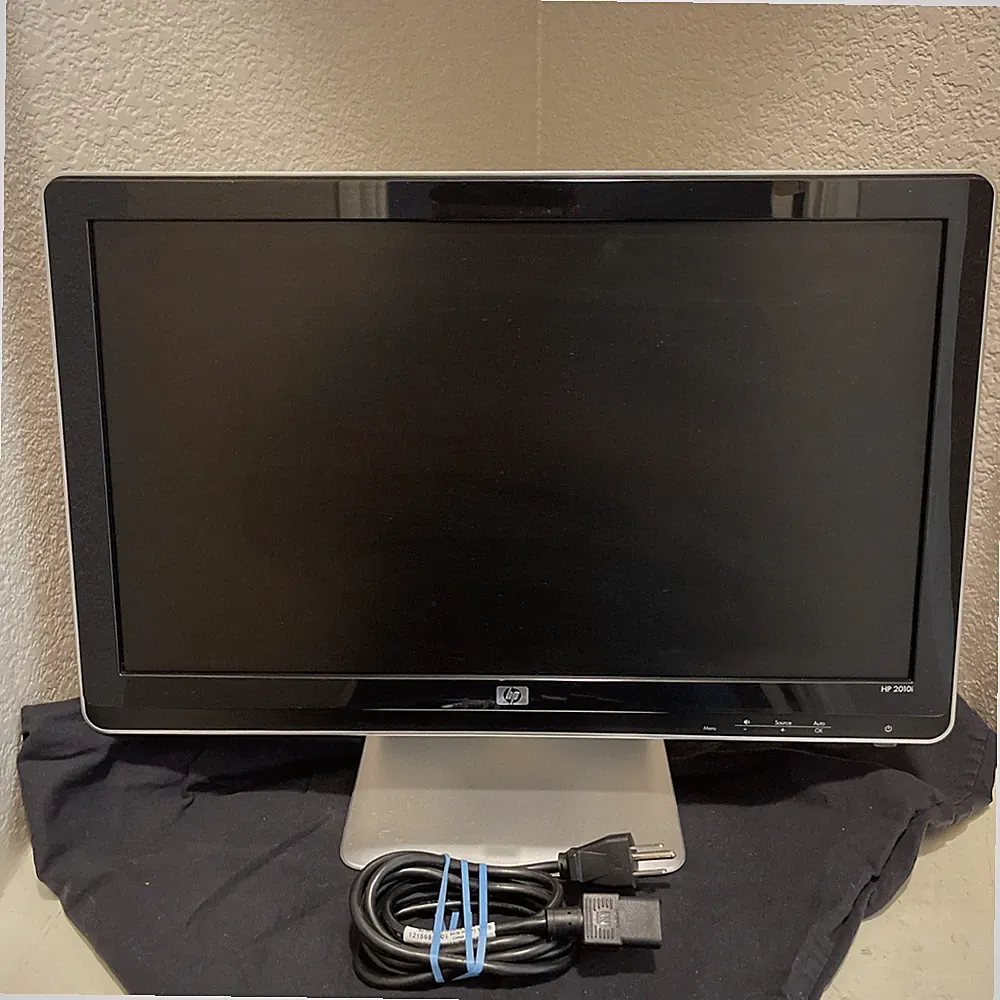 HP 2010i LCD HD Ready Monitor 20-inch/1600 X 900 VGA&DVI-D/Built-in Speakers
