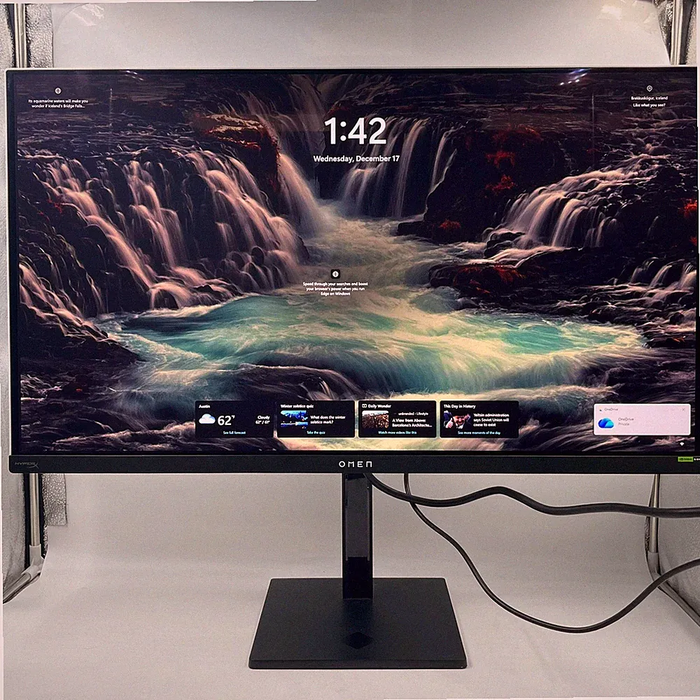 HP 32" TRANSCEND QD-OLED 4K UHD 240Hz Gaming Monitor