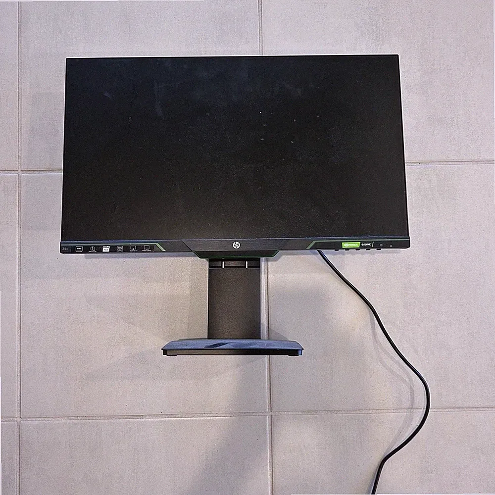 HP 25 Inch
