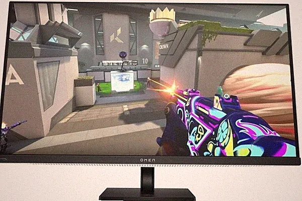 HP OMEN Transcend D32 31.5" 4K UHD 240Hz Gaming Monitor AMD FreeSync Premium Pro