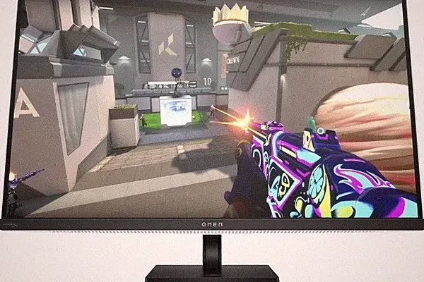 HP OMEN Transcend D32 31.5" 4K UHD 240Hz Gaming Monitor AMD FreeSync Premium Pro