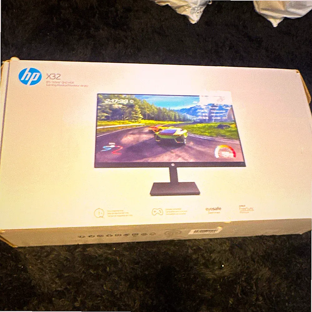 HP X32 31.5" IPS Gaming Monitor QHD 2560x1440 165Hz 1ms Anti-Glare