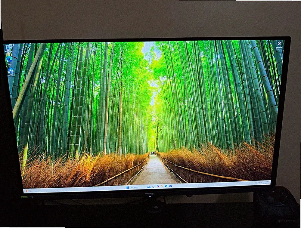 HyperX OMEN OLED 27Q gaming monitor