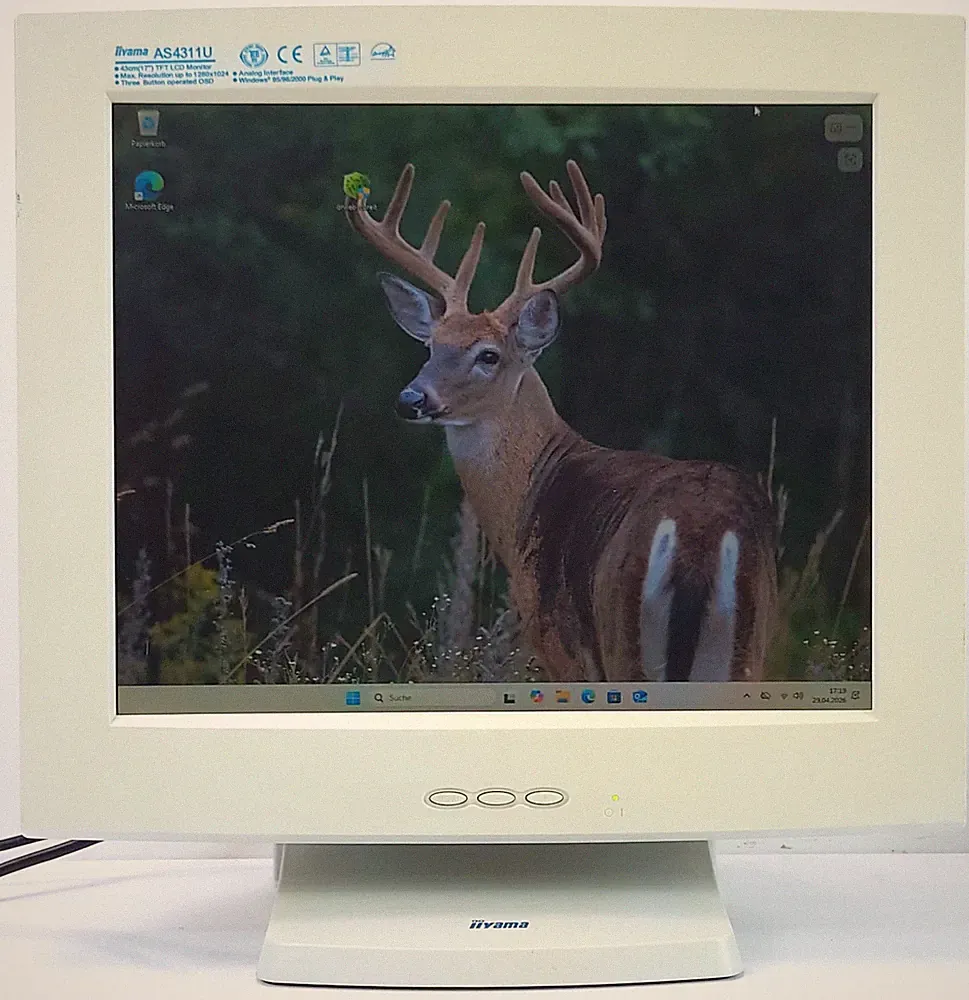 iiyama 17 inch Vintage IPS Retro PC Monitor 5:4 VGA 1280 x 1024 Windows 95 98 XP