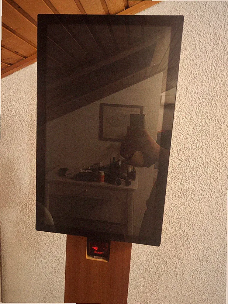 iiyama PROLITE TF2234MC-B7X touchscreen monitor