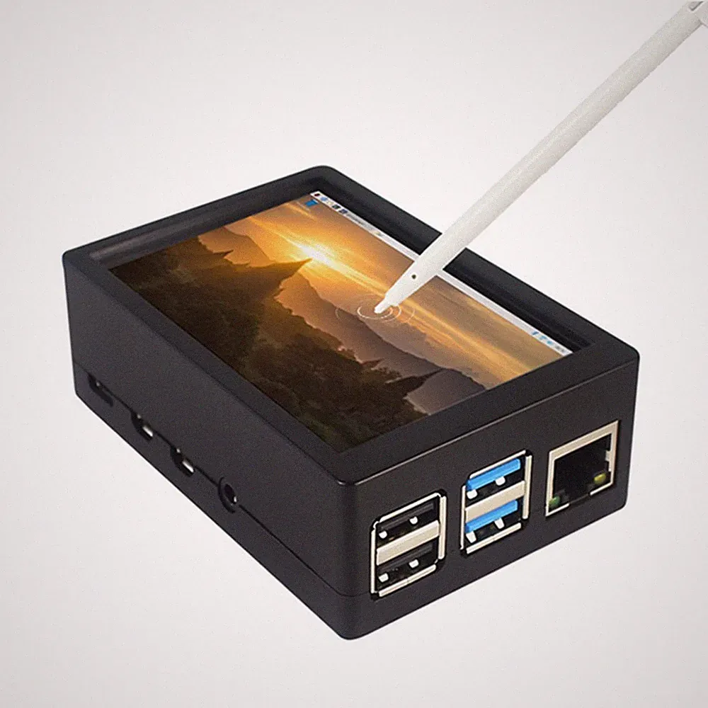 Immersive Gaming Experience 3 5 Touchscreen Monitor with 320x480 Resolution