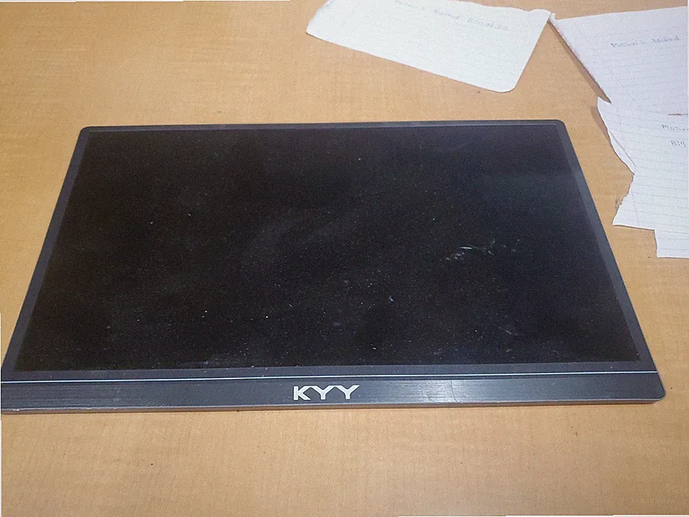 KYY Monitor 15.6" Full HD IPS LED 1920X1080 Input: 5V / 2.4A Output: 12W