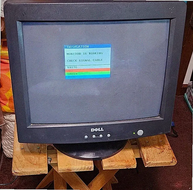 Late model 17" PC monitor manufactured Samsung WORKS PRISTINE