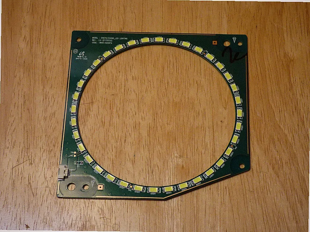 LED Ring Samsung C49RG90SSN 49 inch Widescreen QLED Monitor - LC49RG90SSNXZA