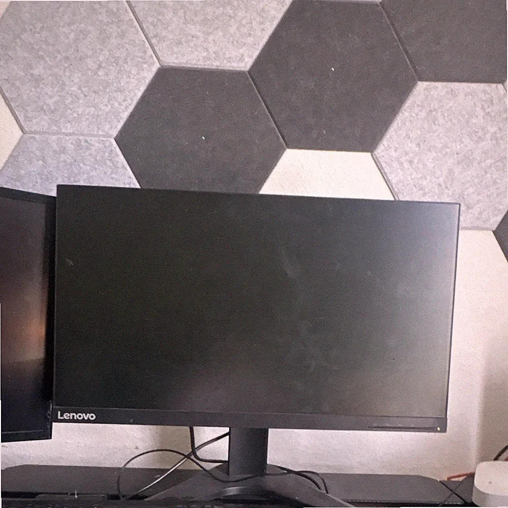 Lenovo 27 in Black Computer Monitor, 16:9 Aspect Ratio, 144hz for gaming