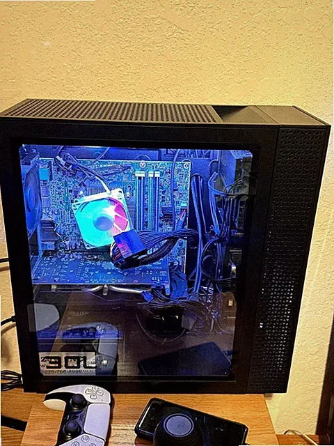 Lenovo (Custom build) Gaming/Desktop - (Keybo, Mous, Monit) - AMD Radeon RX 580
