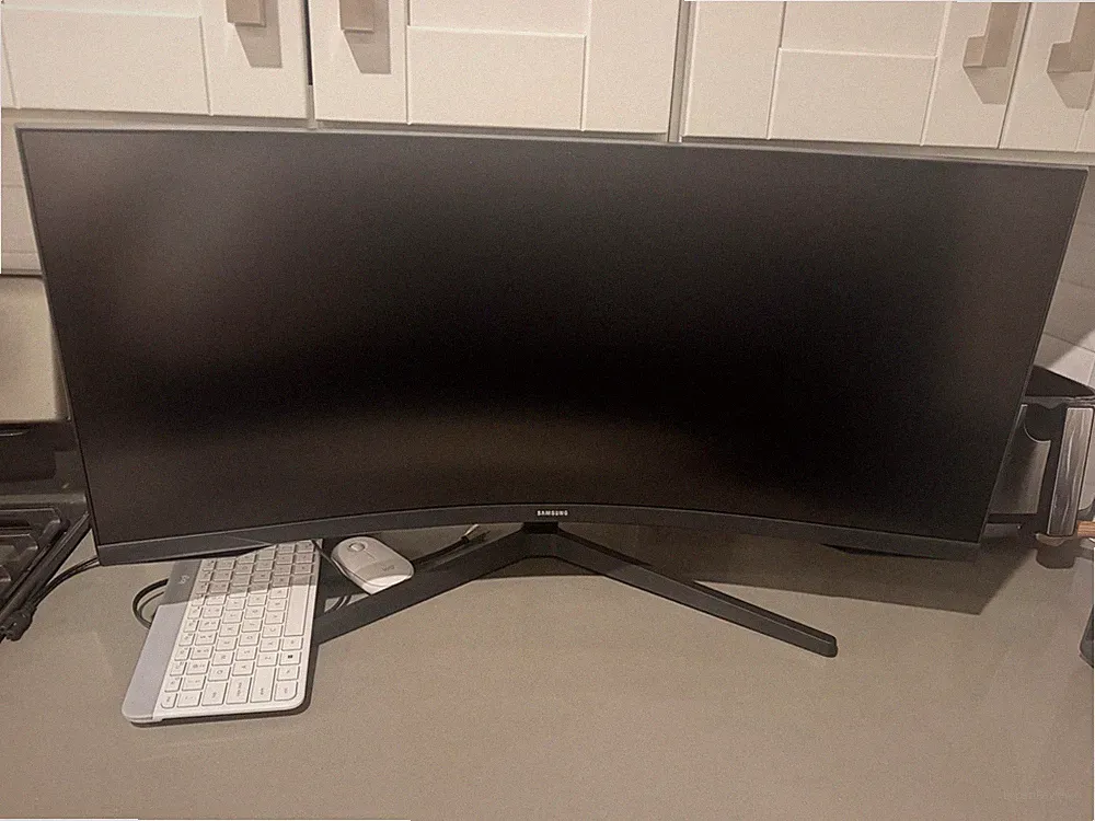 Lenovo IdeaCentre Mini Desktop Intel Core 7 240H 16GB RAM 512GB SSD Luna Grey