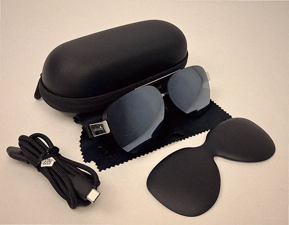 Lenovo Legion Glasses Gen 2 Micro-OLED Personal Wearable Monitor 120Hz f/ Gaming