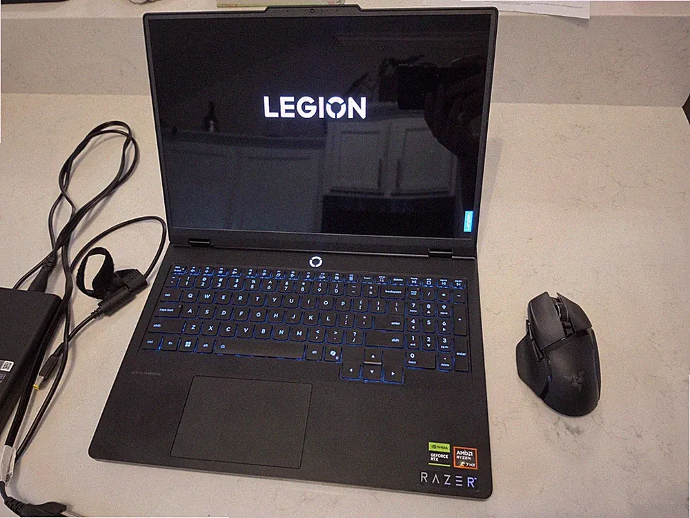 Lenovo Legion Pro 5 16" OLED Gaming Laptop AMD Ryzen 7 32GB RAM 1TB SSD Bundle