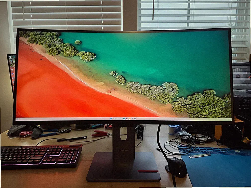 Lenovo ThinkVision P34WD-40 34" WQHD Curved IPS USB-C 120Hz Monitor 64ADGAR1UZ
